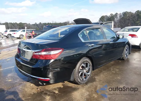 2017 Honda Accord Lx z USA, uszkodzony, nr VIN 1HGCR2F36HA094618